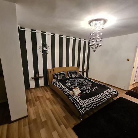 Apartament Cristina Deva Eksteriør bilde