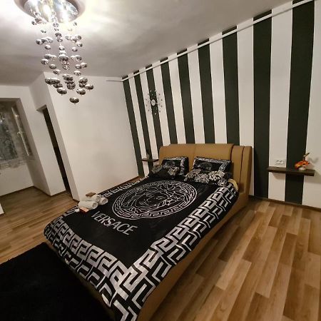 Apartament Cristina Deva Eksteriør bilde
